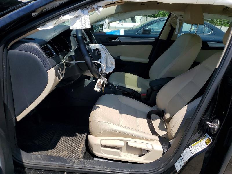Photo 7 from auction – 2017 VOLKSWAGEN JETTA with VIN 3VWDB7AJ3HM250964