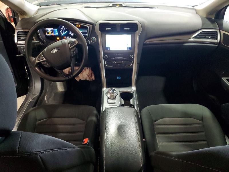 Zdjęcie 8 z aukcji – 2020 FORD FUSION z VIN 3FA6P0HD9LR166105
