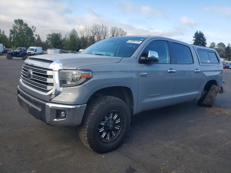 TOYOTA TUNDRA 2018 with VIN 5TFHY5F12JX743583 - Photo from auction