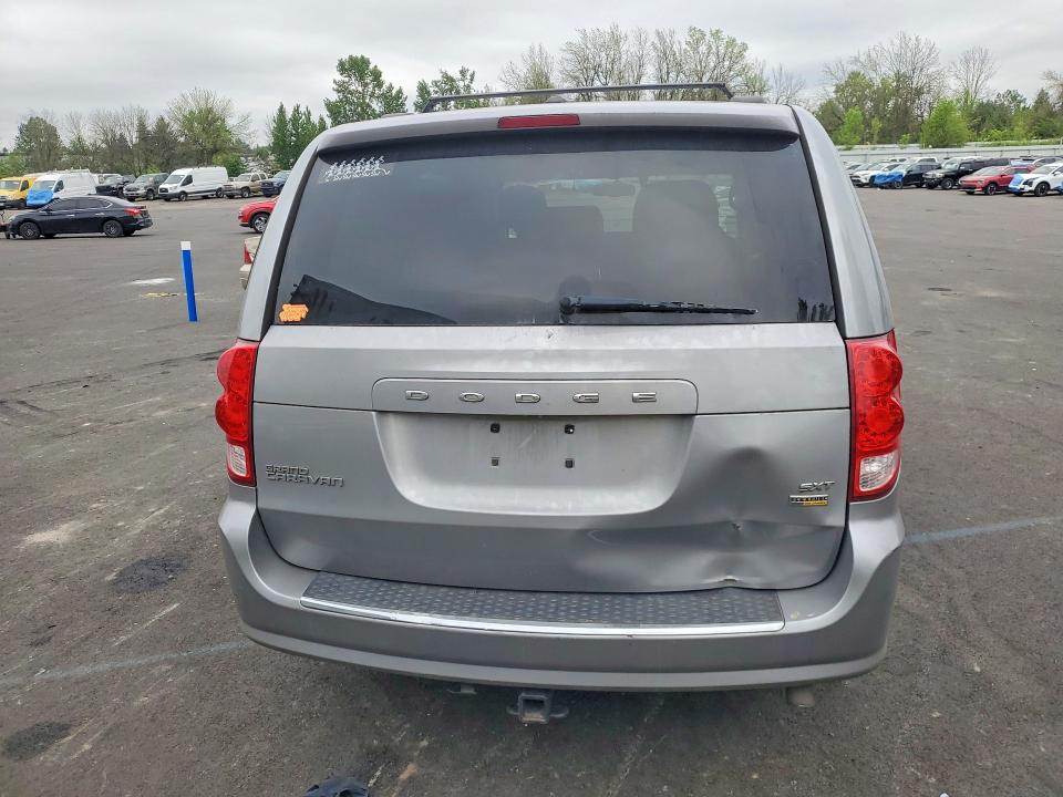 Photo 6 from auction – 2018 DODGE GRAND CARAVAN with VIN 2C4RDGBG5JR190318