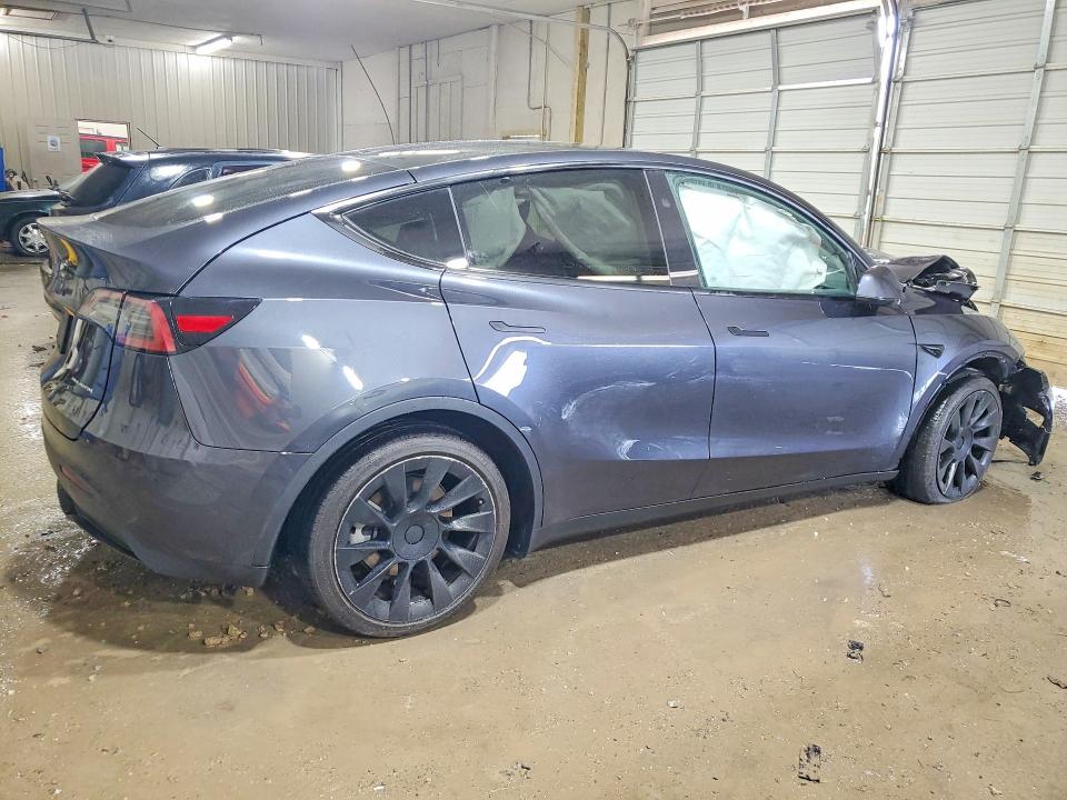Photo 3 from auction – 2025 TESLA MODEL Y with VIN 7SAYGDEEXSA369916