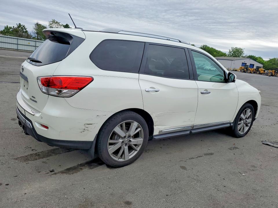 Photo 3 from auction – 2016 NISSAN PATHFINDER with VIN 5N1AR2MM1GC645828