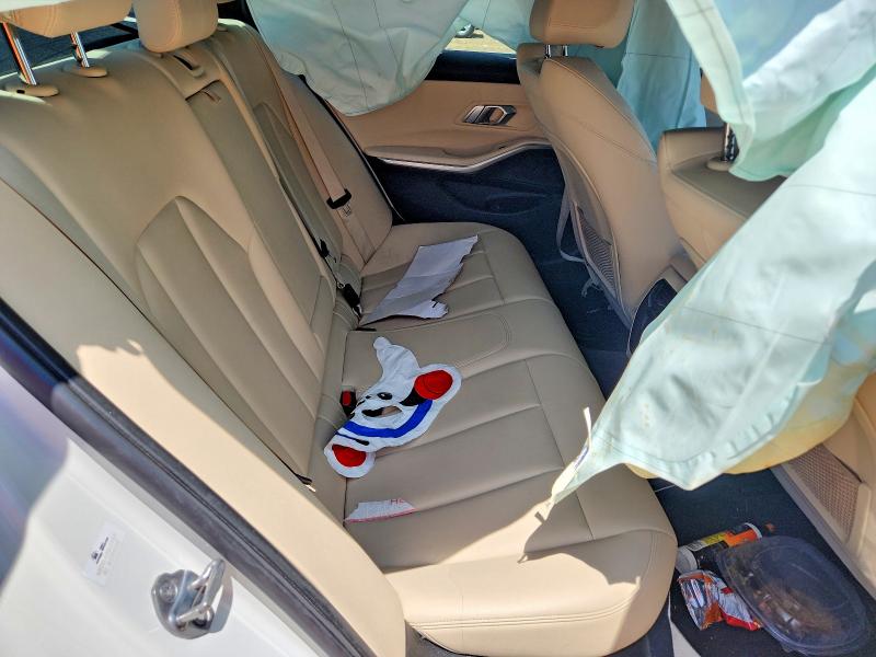 Photo 10 from auction – 2019 BMW 330I with VIN WBA5R1C52KAK09064
