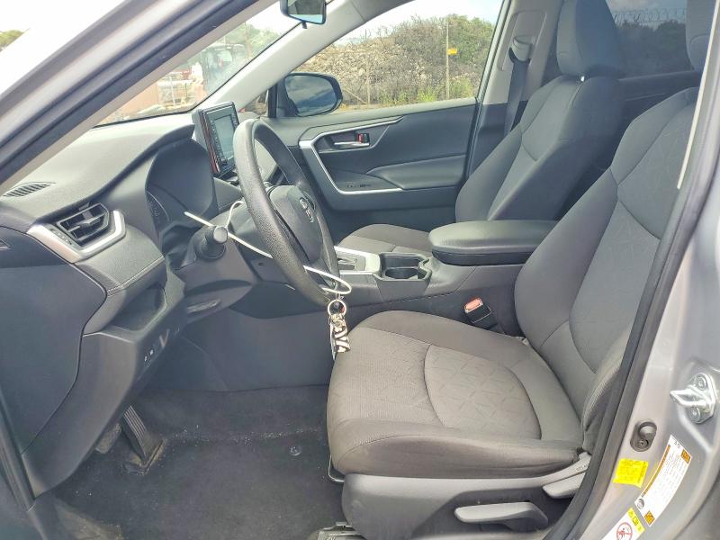 Photo 7 from auction – 2019 TOYOTA RAV4 with VIN JTMW1RFV5KD511990