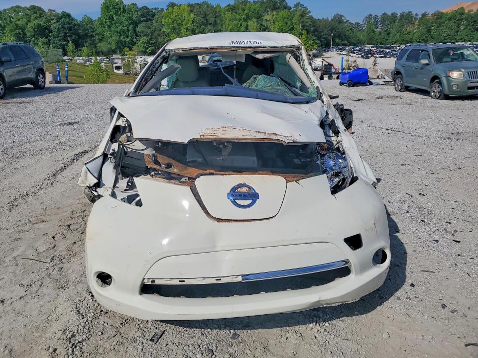 Photo 5 from auction – 2015 NISSAN LEAF with VIN 1N4AZ0CP4FC322219