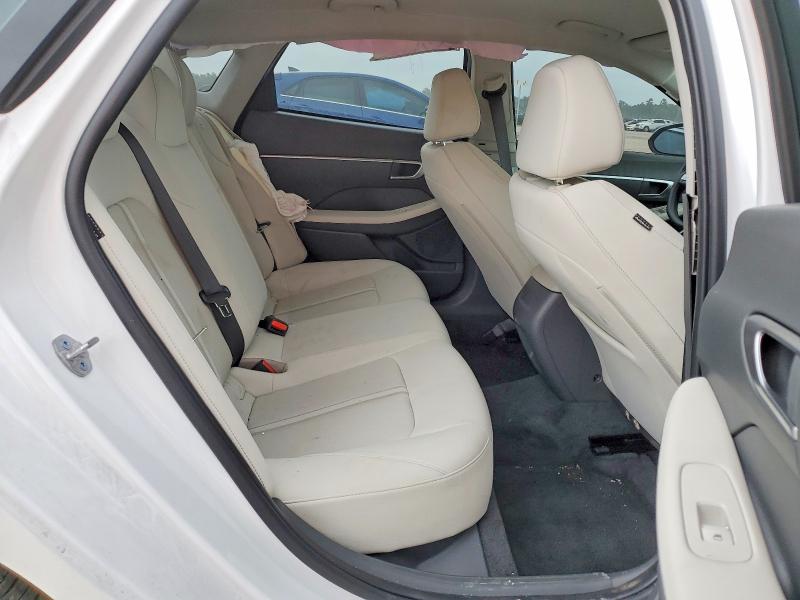 Photo 10 from auction – 2025 HYUNDAI SONATA with VIN KMHL24JA9SA465469