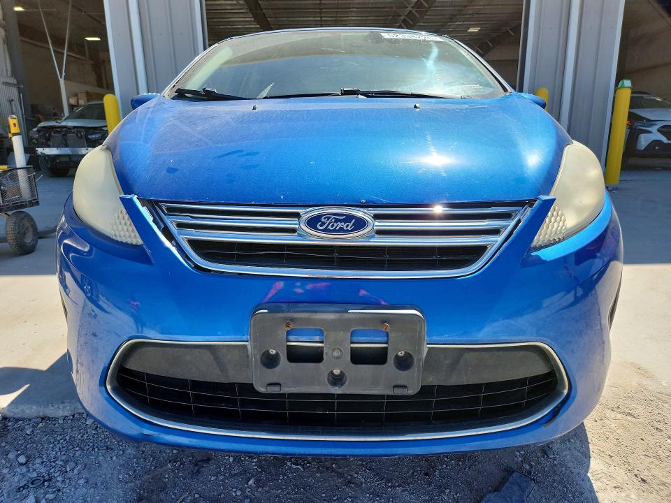 Photo 5 from auction – 2011 FORD FIESTA with VIN 3FADP4BJ2BM145279