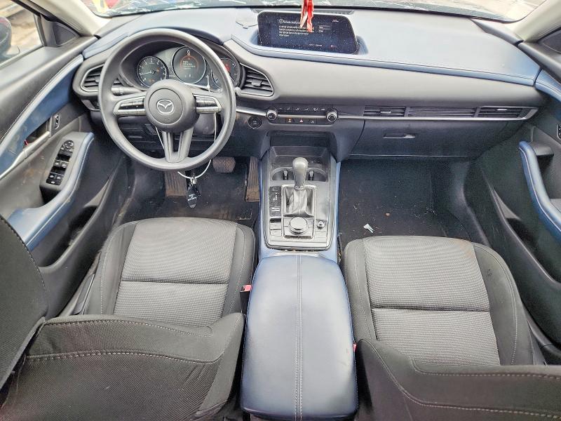Photo 8 from auction – 2021 MAZDA CX-30 with VIN 3MVDMBAL7MM210249