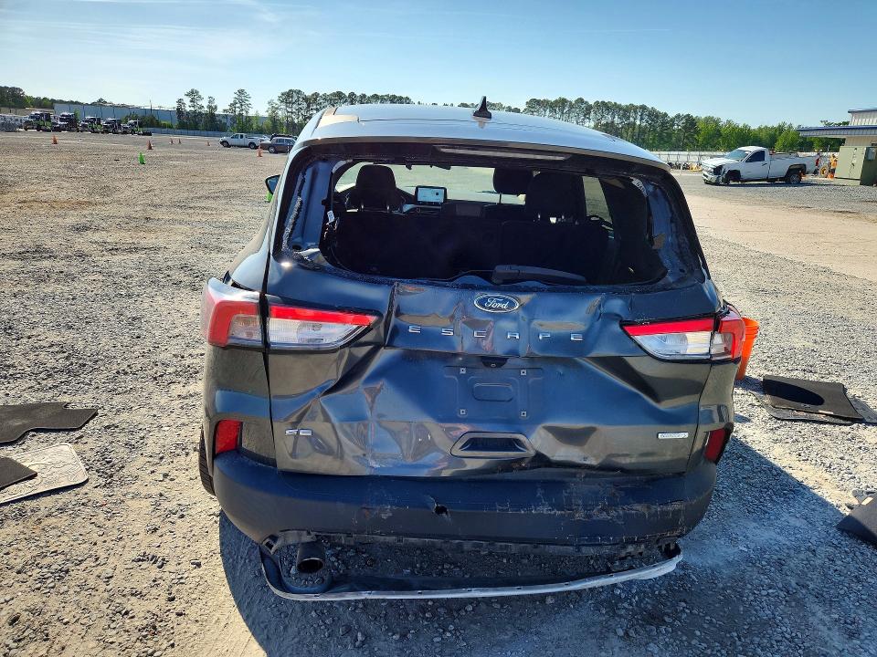 Photo 6 from auction – 2020 FORD ESCAPE with VIN 1FMCU0G6XLUA67709