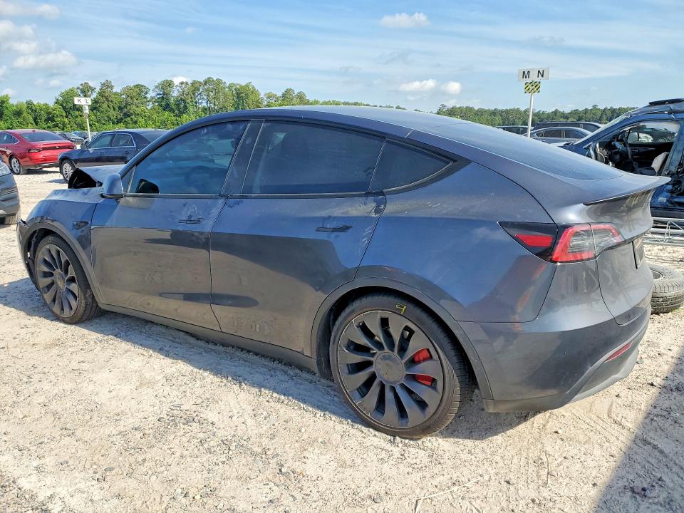 Photo 2 from auction – 2023 TESLA MODEL Y with VIN 7SAYGDEF4PF882369