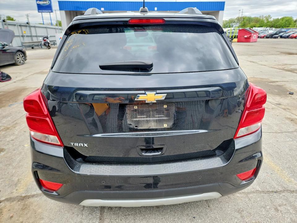 Photo 6 from auction – 2021 CHEVROLET TRAX with VIN KL7CJLSB6MB318450