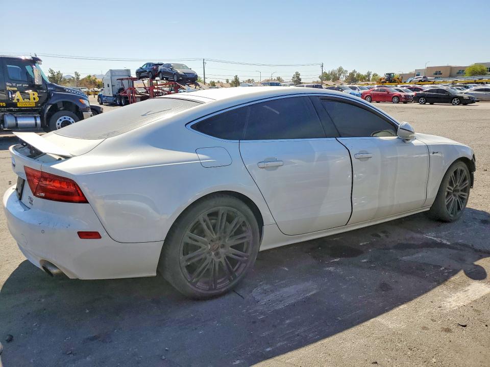 Photo 3 from auction – 2014 AUDI A7 with VIN WAUWGAFC4EN067236