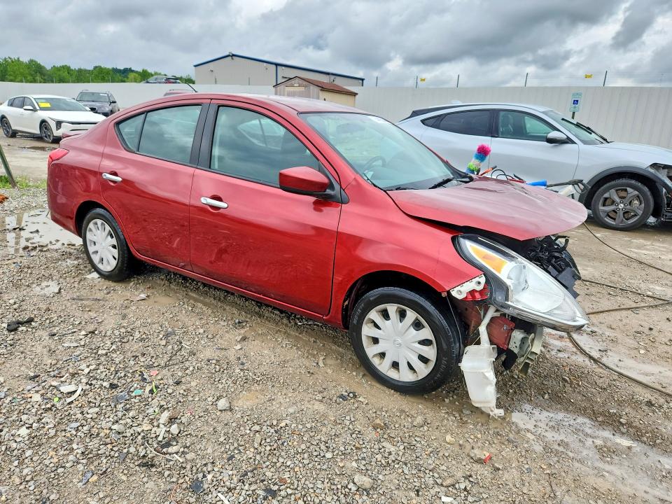 Photo 4 from auction – 2019 NISSAN VERSA with VIN 3N1CN7APXKL852030