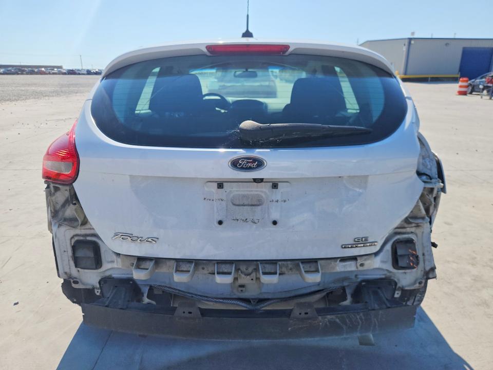 Photo 6 from auction – 2016 FORD FOCUS with VIN 1FADP3K29GL399678