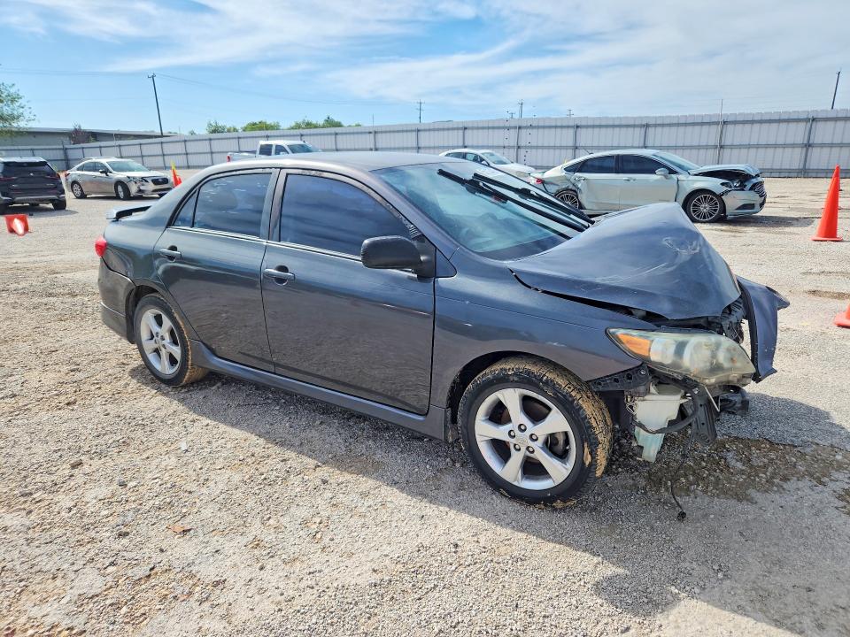 صورة رقم 4 من المزاد - 2013 TOYOTA COROLLA مع VIN 5YFBU4EE3DP163374