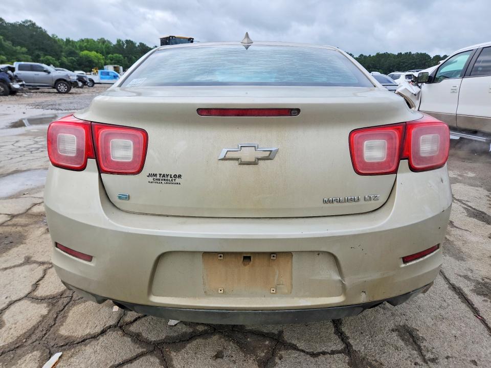 Photo 6 from auction – 2015 CHEVROLET MALIBU with VIN 1G11F5SL0FF174544