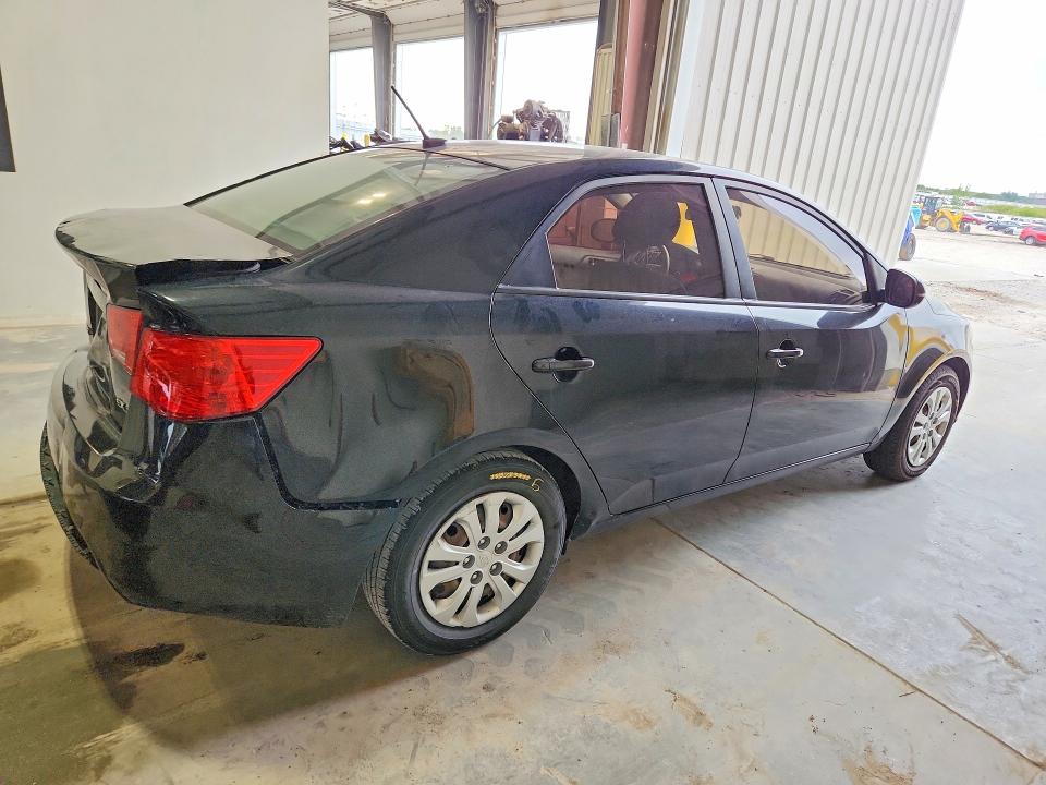 Снимка 3 от търг – 2012 KIA FORTE с VIN KNAFU4A26C5568599