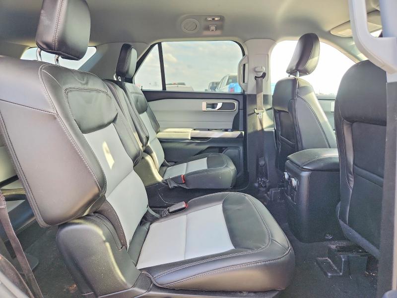 Photo 11 from auction – 2023 FORD EXPLORER with VIN 1FMSK7DH3PGB33666