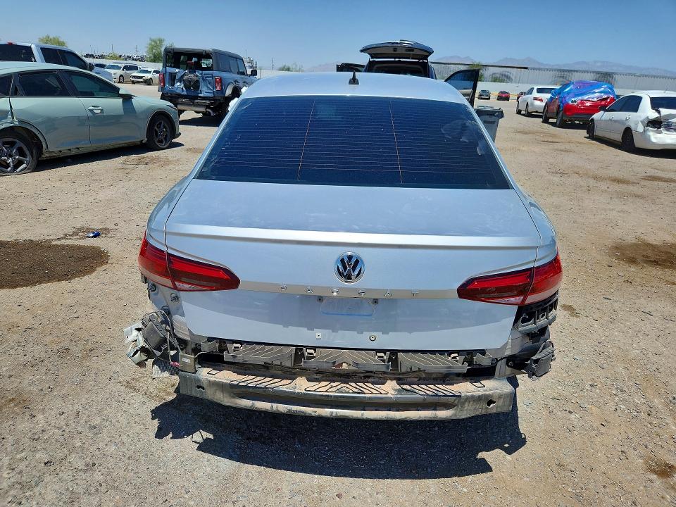 Photo 6 from auction – 2021 VOLKSWAGEN PASSAT with VIN 1VWSA7A38MC008114