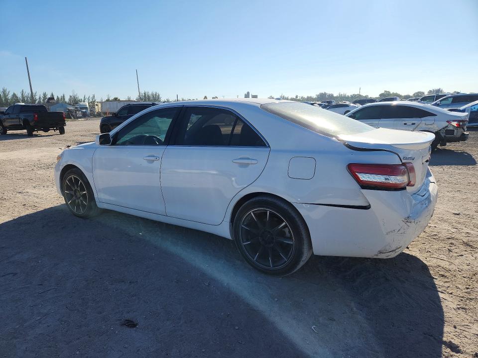 Photo 2 from auction – 2010 TOYOTA CAMRY with VIN 4T1BF3EK8AU533223