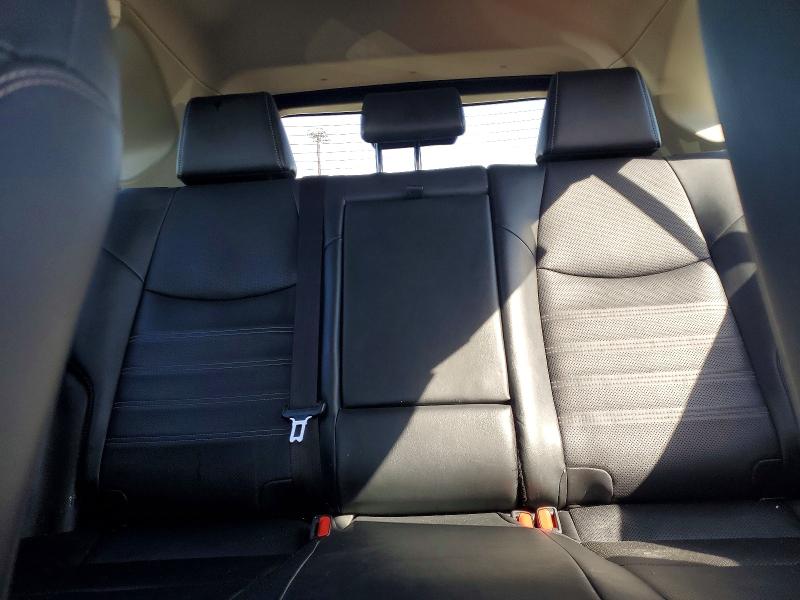 Photo 10 from auction – 2020 TOYOTA RAV4 with VIN JTMDWRFV2LD547906