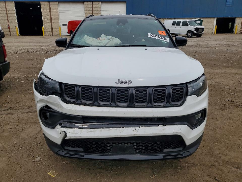 Photo 5 from auction – 2024 JEEP COMPASS with VIN 3C4NJDBN1RT112082