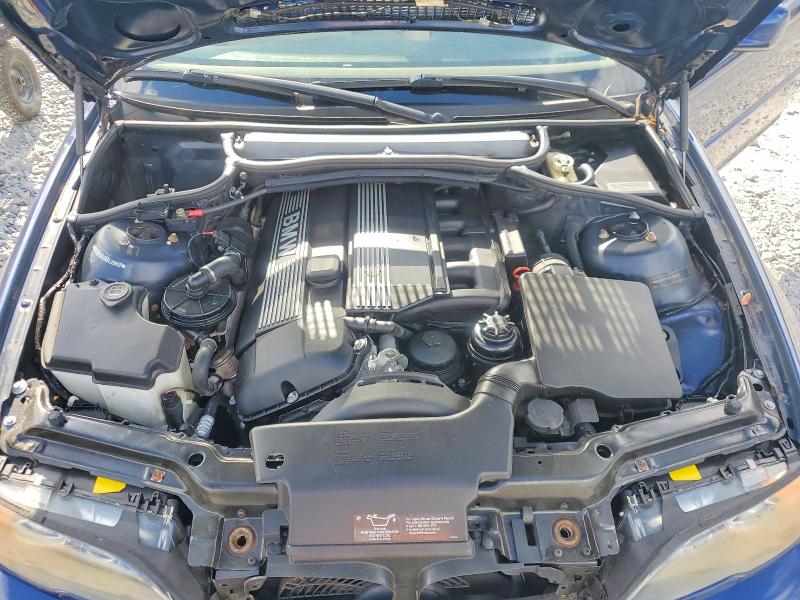 Photo 11 from auction – 2004 BMW 325 with VIN WBABW33434PL29857