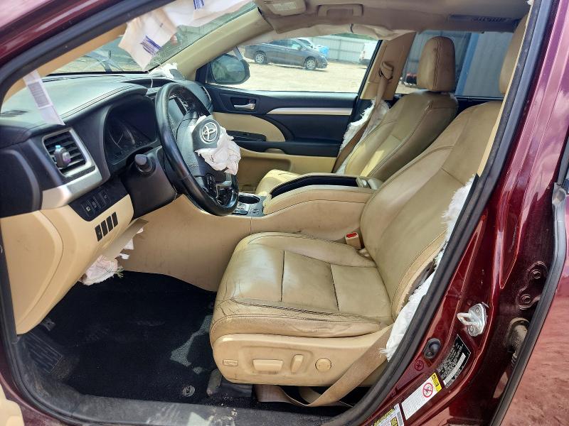Photo 7 from auction – 2017 TOYOTA HIGHLANDER with VIN 5TDKZRFH4HS204809