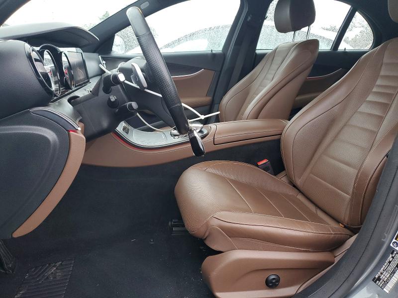 Photo 7 from auction – 2018 MERCEDES-BENZ E with VIN WDDZF6GB0JA411254