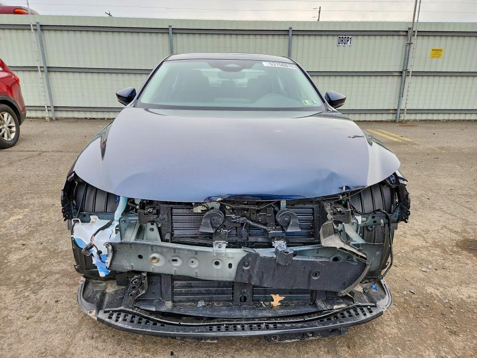 Photo 5 from auction – 2025 MAZDA 3 with VIN 3MZBPACMXSM479808