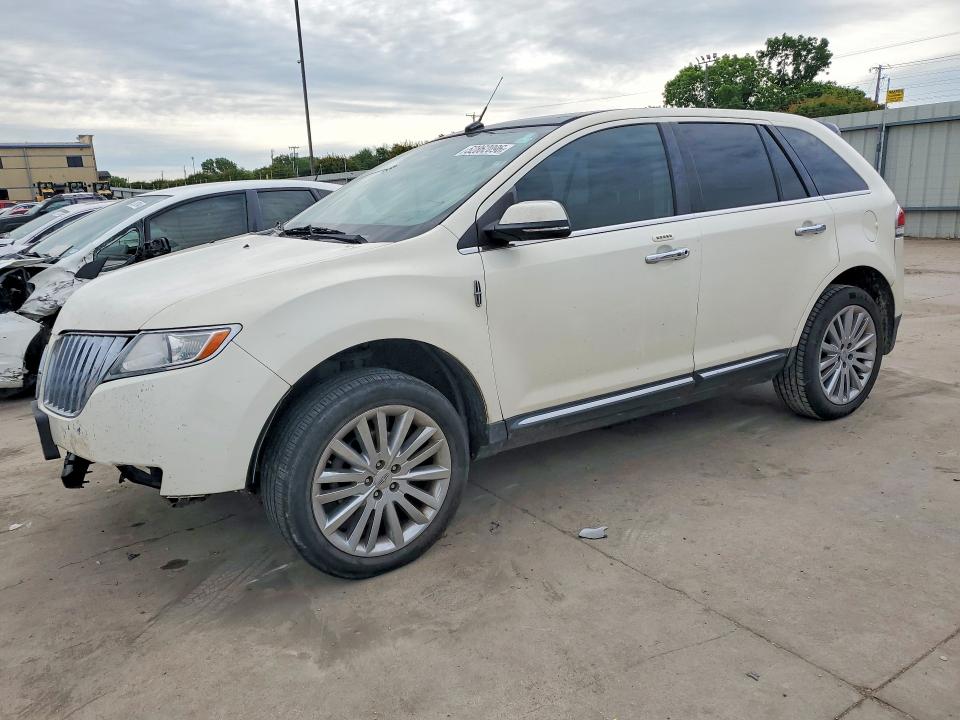LINCOLN MKX 2012 with VIN 2LMDJ8JK9CBL12074 - Photo from auction