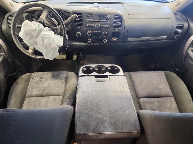 Photo 8 from auction – 2013 CHEVROLET SILVERADO with VIN 3GCPKSE76DG355007