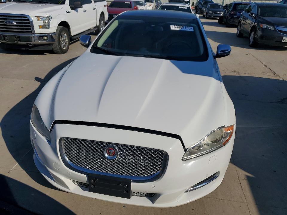 Photo 5 from auction – 2015 JAGUAR XJL with VIN SAJWJ2GD3F8V84238