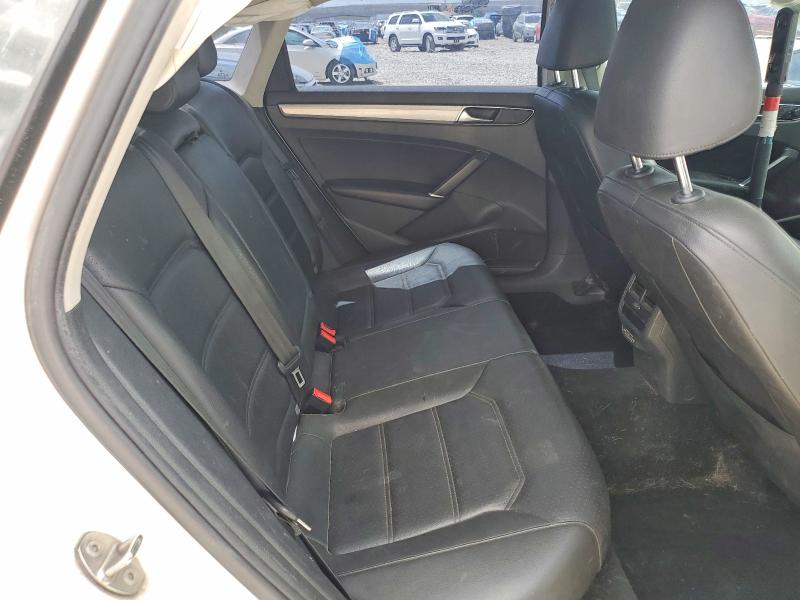 Снимка 10 от търг – 2019 VOLKSWAGEN PASSAT с VIN 1VWLA7A38KC004968