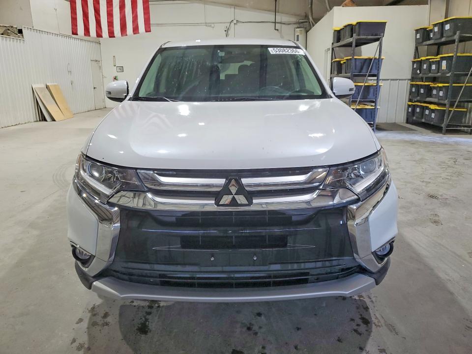 Photo 5 from auction – 2016 MITSUBISHI OUTLANDER with VIN JA4AD3A30GZ006335