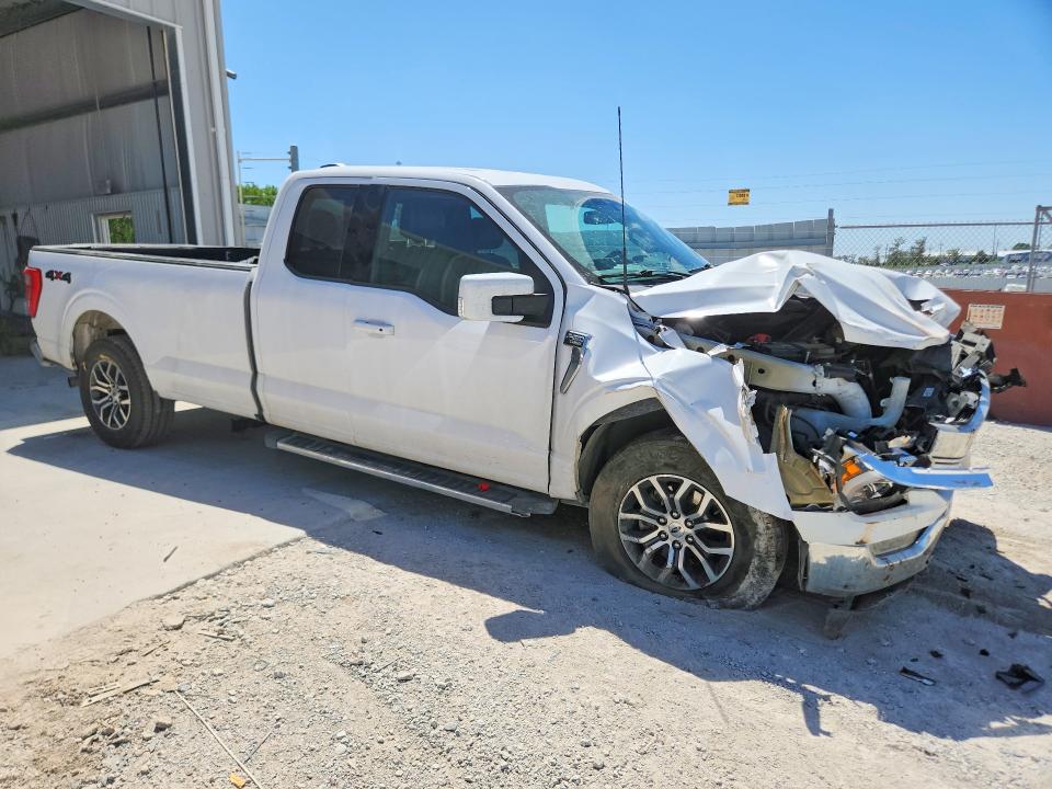 Photo 4 from auction – 2021 FORD F150 with VIN 1FTFX1E88MKE25373