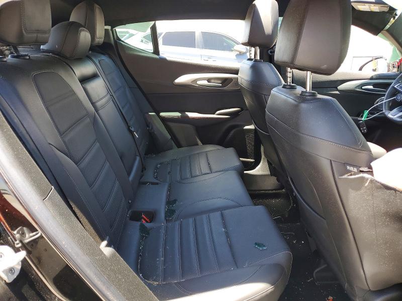 Foto 11 de la subasta – 2023 DODGE HORNET con VIN ZACNDFBNXP3A01190