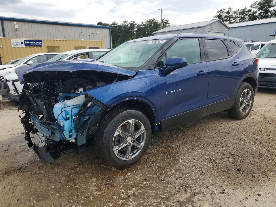 CHEVROLET BLAZER 2023 with VIN 3GNKBCR40PS148279 - Photo from auction
