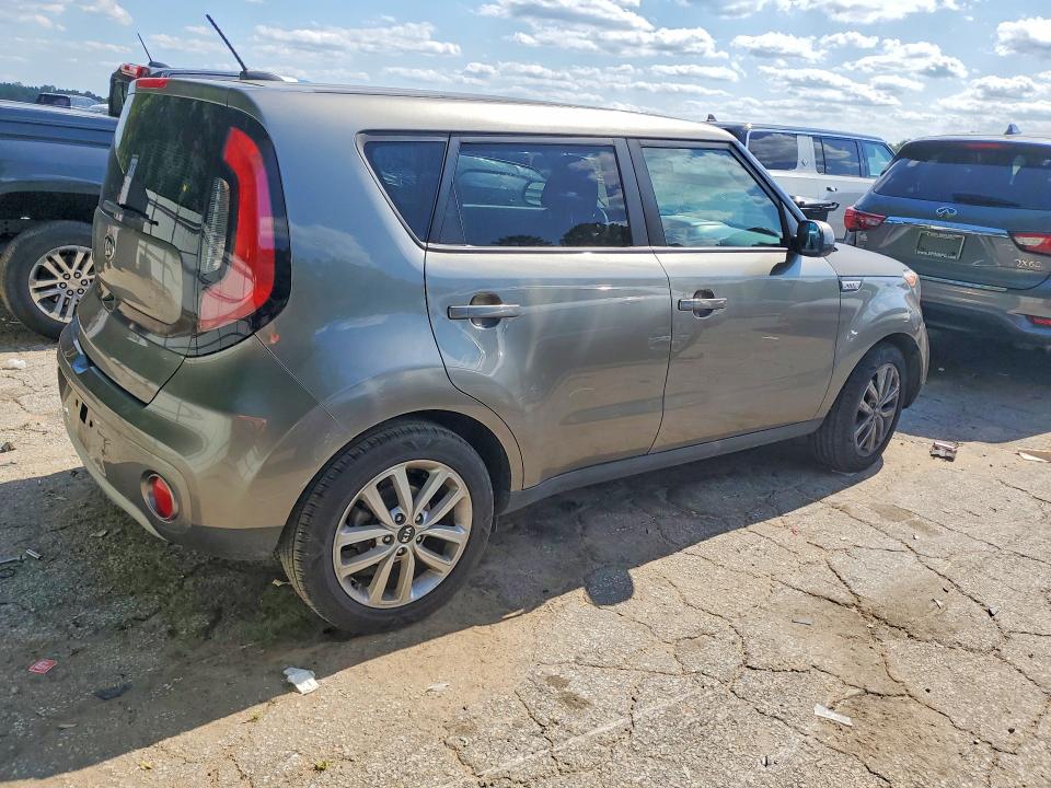 Photo 3 from auction – 2019 KIA SOUL with VIN KNDJP3A55K7002896