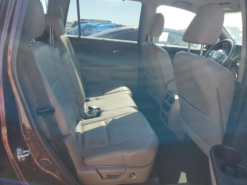 Photo 10 from auction – 2017 HONDA PILOT with VIN 5FNYF6H90HB074104