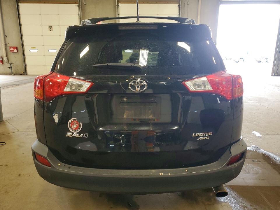 Photo 6 from auction – 2015 TOYOTA RAV4 with VIN 2T3DFREV9FW336825
