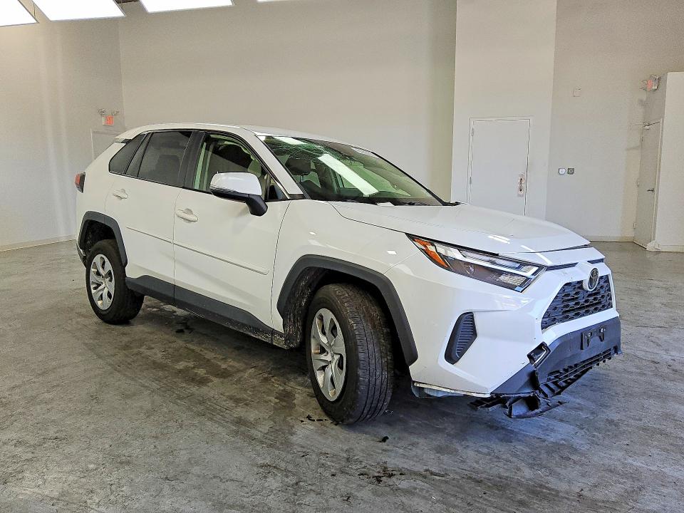 Photo 4 from auction – 2023 TOYOTA RAV4 with VIN JTMG1RFVXPD093177
