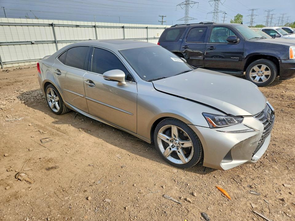 Photo 4 from auction – 2020 LEXUS IS with VIN JTHDZ1E25L5017812