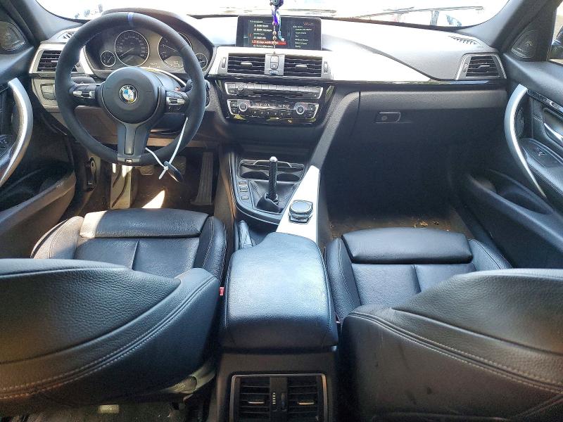 Zdjęcie 8 z aukcji – 2016 BMW 340 z VIN WBA8B7C55GK487396