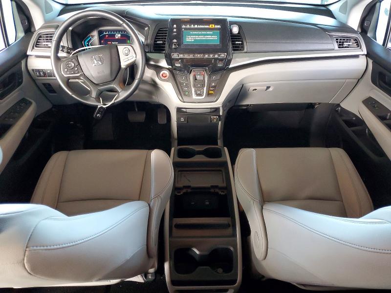 Photo 8 from auction – 2023 HONDA ODYSSEY with VIN 5FNRL6H67PB043305