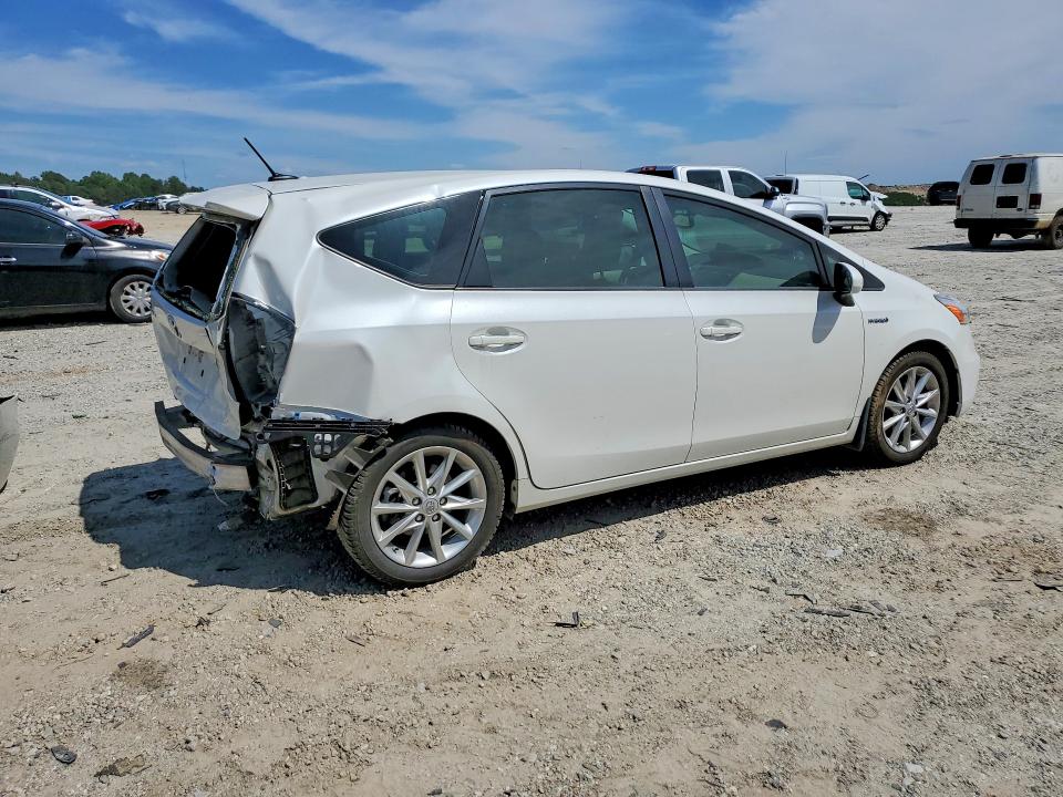 Photo 3 from auction – 2011 TOYOTA PRIUS with VIN JTDZN3EU1D3248476