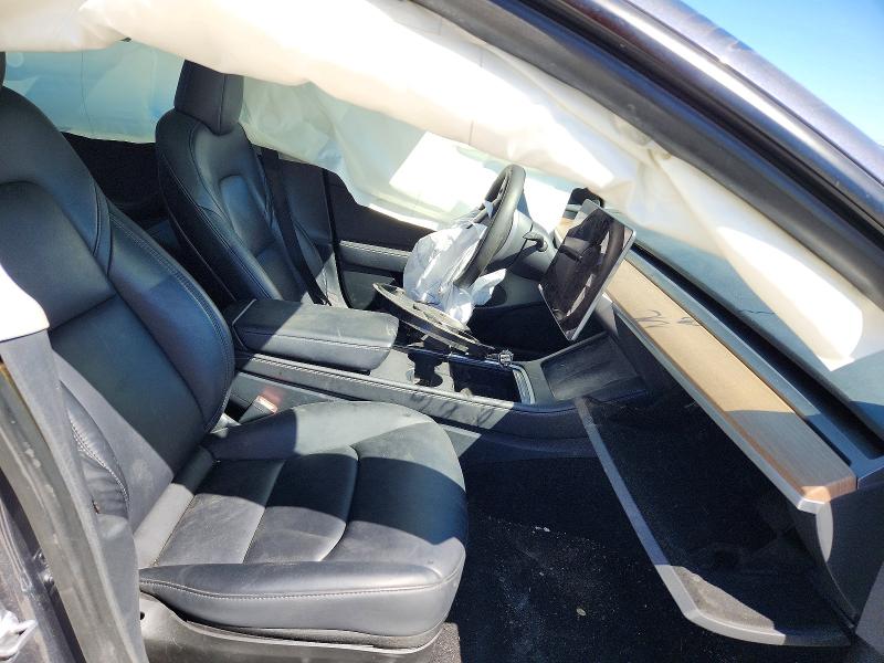 Photo 7 from auction – 2023 TESLA MODEL 3 with VIN 5YJ3E1EA5PF582131