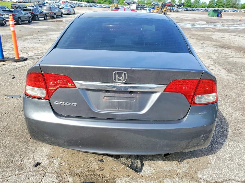 Photo 6 from auction – 2010 HONDA CIVIC with VIN 19XFA1F80AE024754