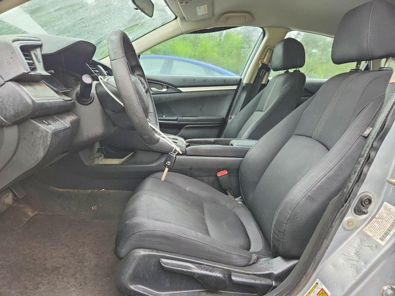 Photo 7 from auction – 2018 HONDA CIVIC with VIN 2HGFC2F52JH605233