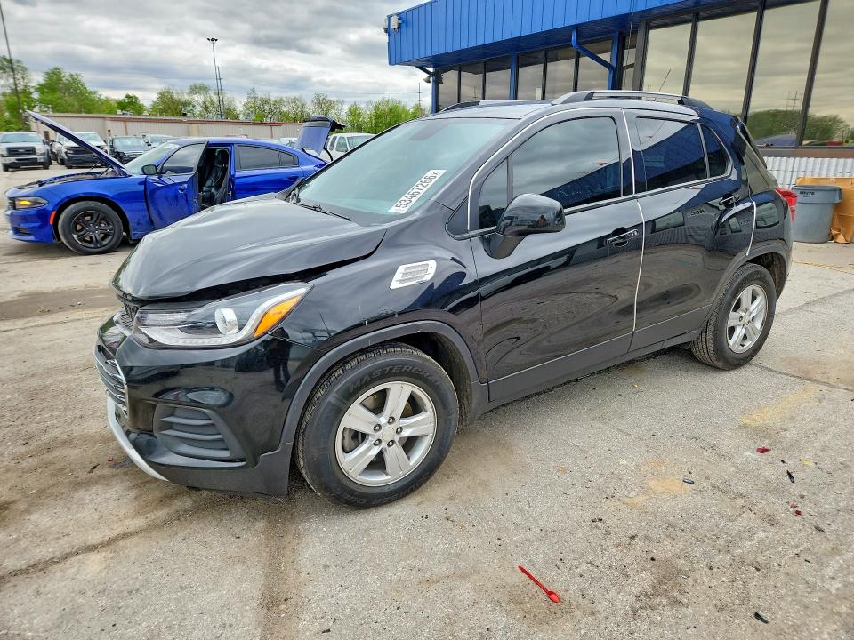 CHEVROLET TRAX 2021 with VIN KL7CJLSB6MB318450 - Photo from auction